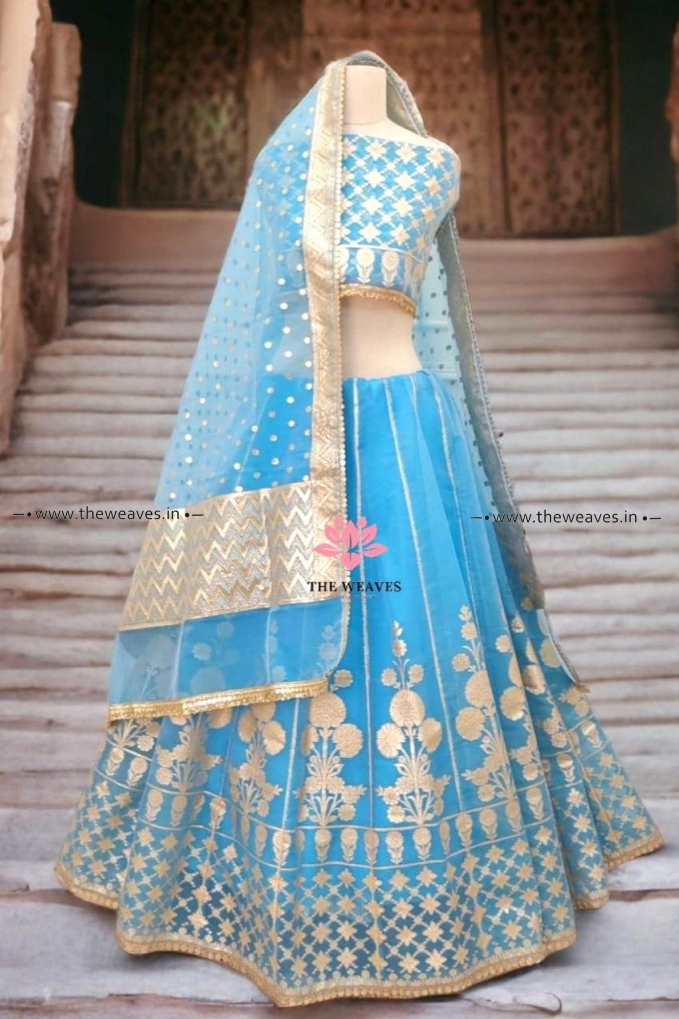 Handwoven Firozi Banarasi Organza Silk Lehenga Set