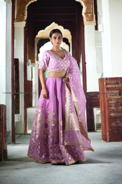 Handwoven Mauve Banarasi Organza Silk Lehenga Set