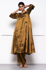 Load image into Gallery viewer, Handwoven Copper Gathered Kurta Made Ups
